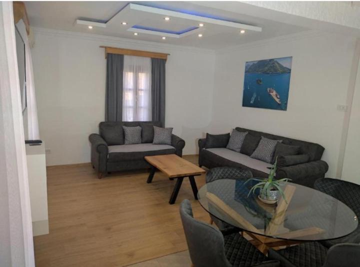 Apartment Ksenija Kotor Zewnętrze zdjęcie